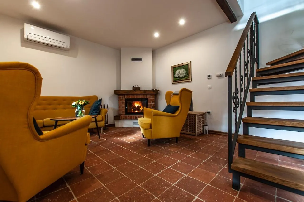 Entire House In The Center Of Ljubljana - Free Parking - Dragon Garden Pavilion Ljubljana Homestay