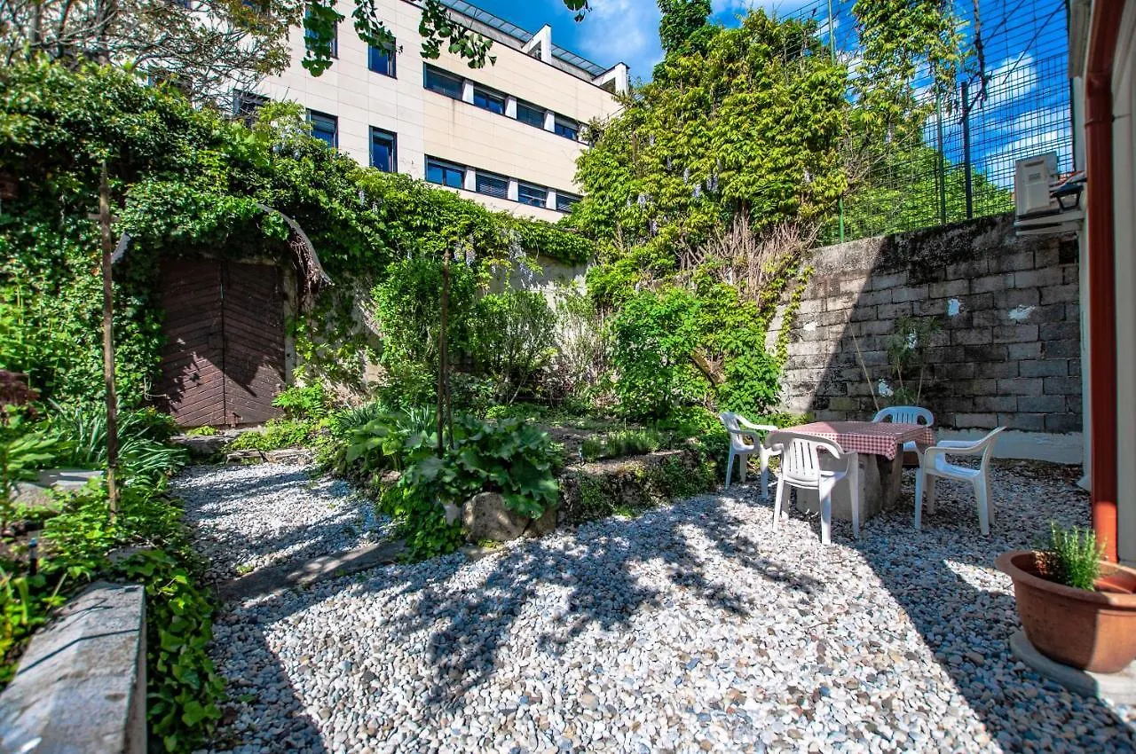 Homestay Entire House In The Center Of Ljubljana - Free Parking - Dragon Garden Pavilion Ljubljana